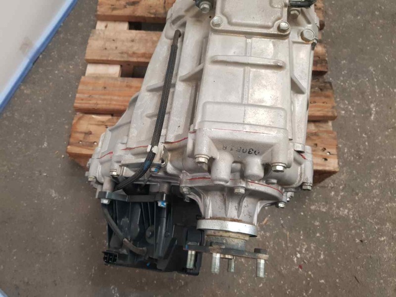 Recambio de caja transfer para toyota land cruiser (j15) vx referencia OEM IAM 361006D401  CLAVIJA TOCADA