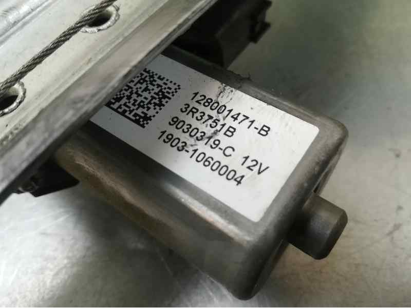 Recambio de elevalunas delantero derecho para dacia duster laureate 4x2 referencia OEM IAM  2 PINS ELECTRICO