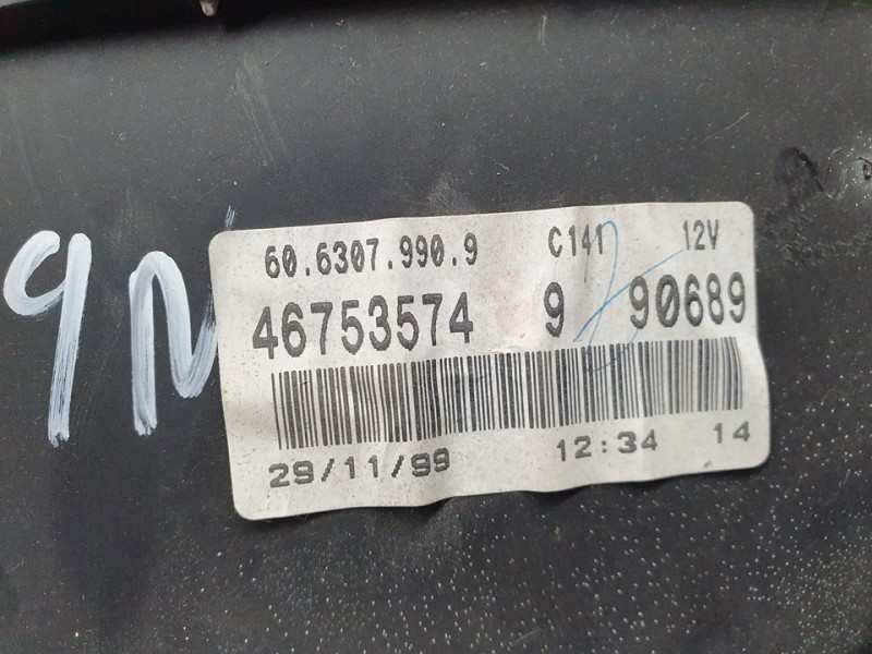 Recambio de cuadro instrumentos para fiat punto berlina (188) 1.2 8v elx (i) referencia OEM IAM 46753574 6063079909 