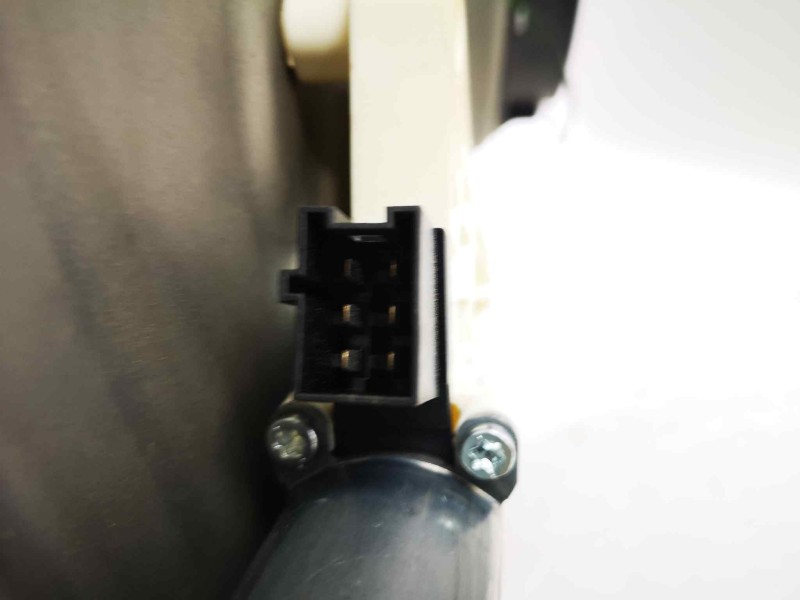 Recambio de elevalunas delantero derecho para mercedes-benz clase a (w169) referencia OEM IAM A1697203079  