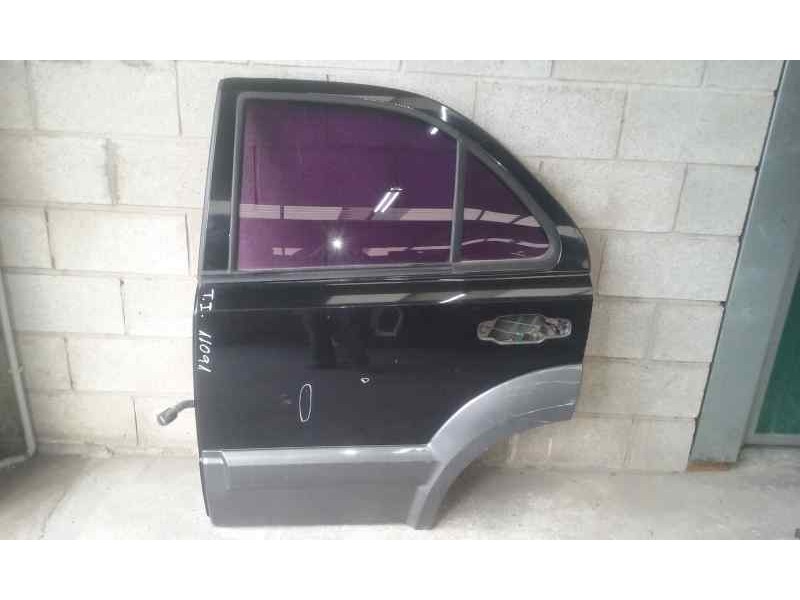 Recambio de puerta trasera izquierda para kia sorento 2.5 crdi ex referencia OEM IAM   TOCADA