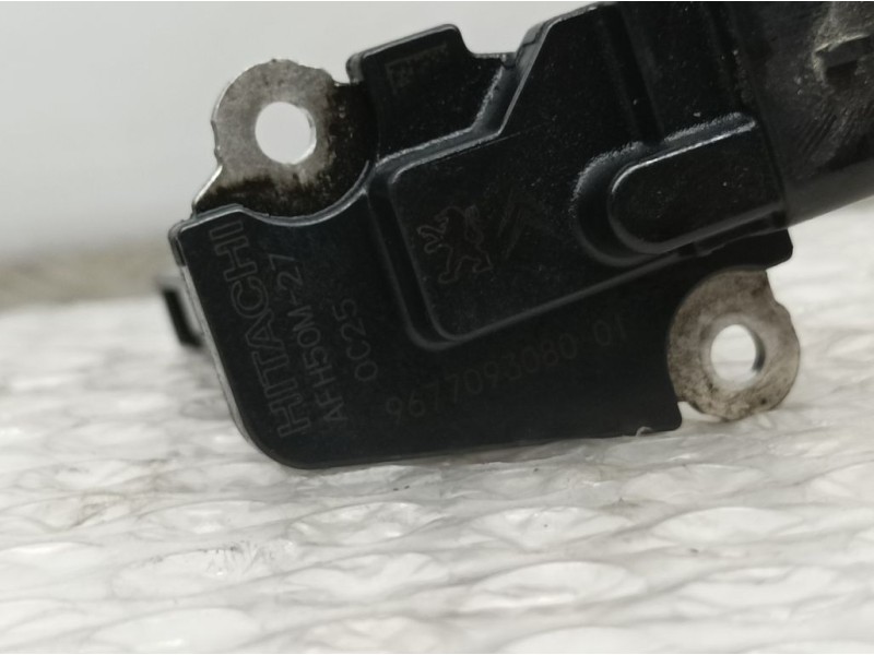 Recambio de caudalimetro para peugeot rifter access standard referencia OEM IAM 9677093080 AFH50M27 HITACHI