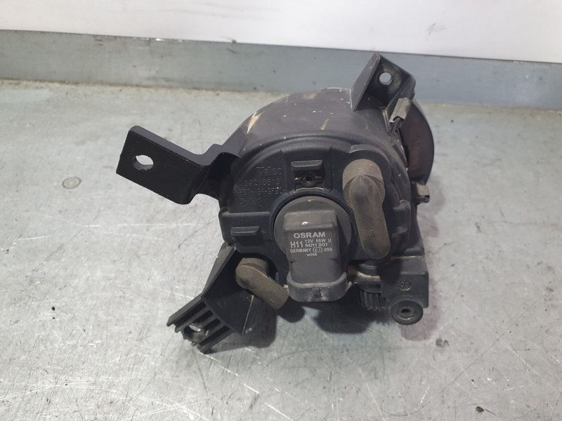 Recambio de faro antiniebla izquierdo para audi a4 berlina (8e) 2.5 tdi referencia OEM IAM   
