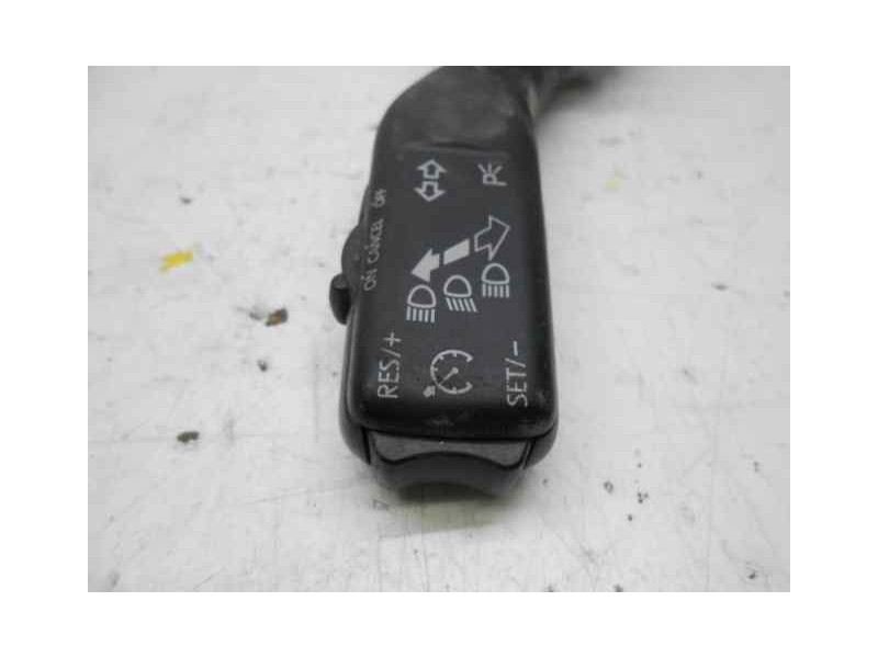 Recambio de mando intermitentes para seat leon (1p1) stylance / style referencia OEM IAM 1K0953513GFKZ  