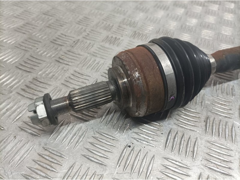 Recambio de transmision delantera izquierda para renault captur limited referencia OEM IAM 391010433R  