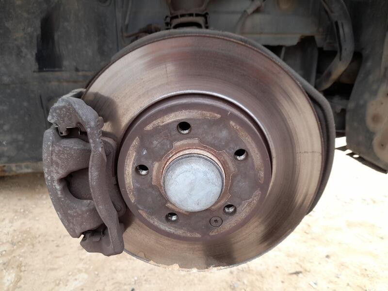 Recambio de mangueta delantera derecha para mercedes-benz clase b sports tourer (w245) b 180 cdi (245.207) referencia OEM IAM A1