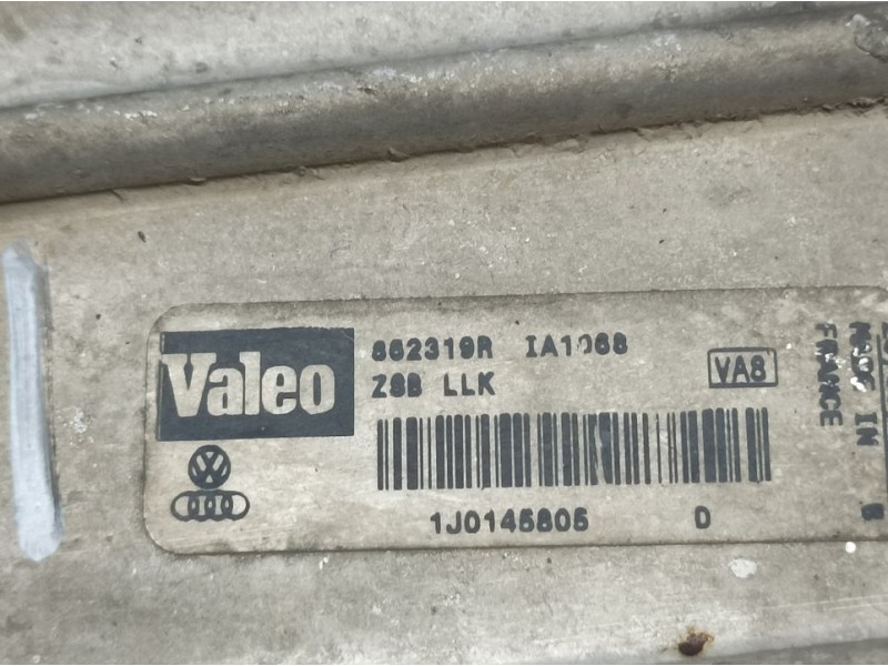 Recambio de intercooler para volkswagen golf iv berlina (1j1) básico referencia OEM IAM 1J0145805  VALEO