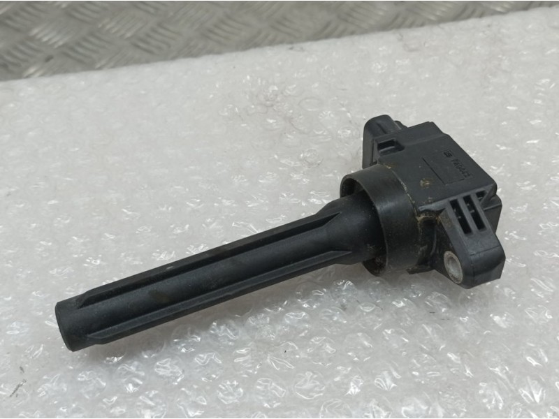 Recambio de bobina encendido para mitsubishi space star 120 kaiteki referencia OEM IAM 1832A057  