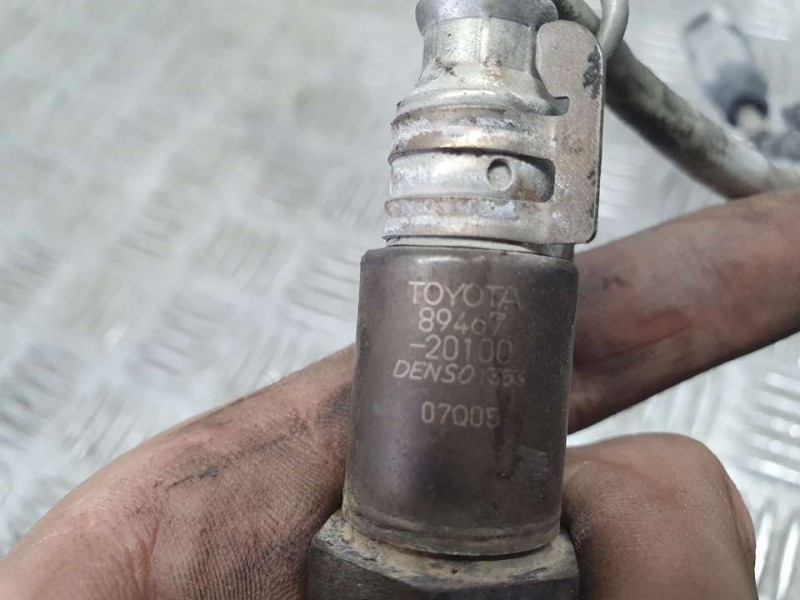 Recambio de sonda lambda para toyota auris active referencia OEM IAM 8946720100 DENSO 