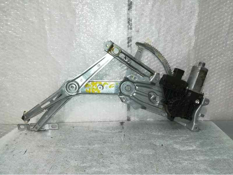 Recambio de elevalunas delantero derecho para opel astra g berlina 1.6 16v referencia OEM IAM 90521882 6 PINS ELECTRICO GM