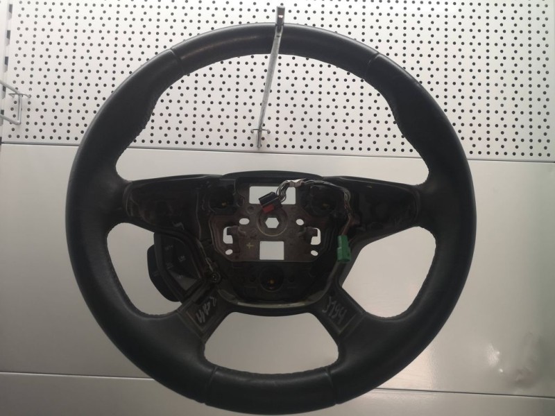 Recambio de volante para ford focus lim. titanium referencia OEM IAM   