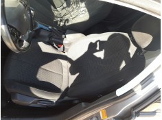 ASIENTO DELANTERO IZQUIERDO 