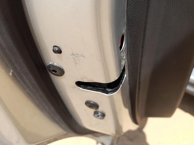 Recambio de cerradura puerta trasera izquierda para opel crossland x / crossland (p17, p2qo) 1.2 (75) referencia OEM IAM 3558106