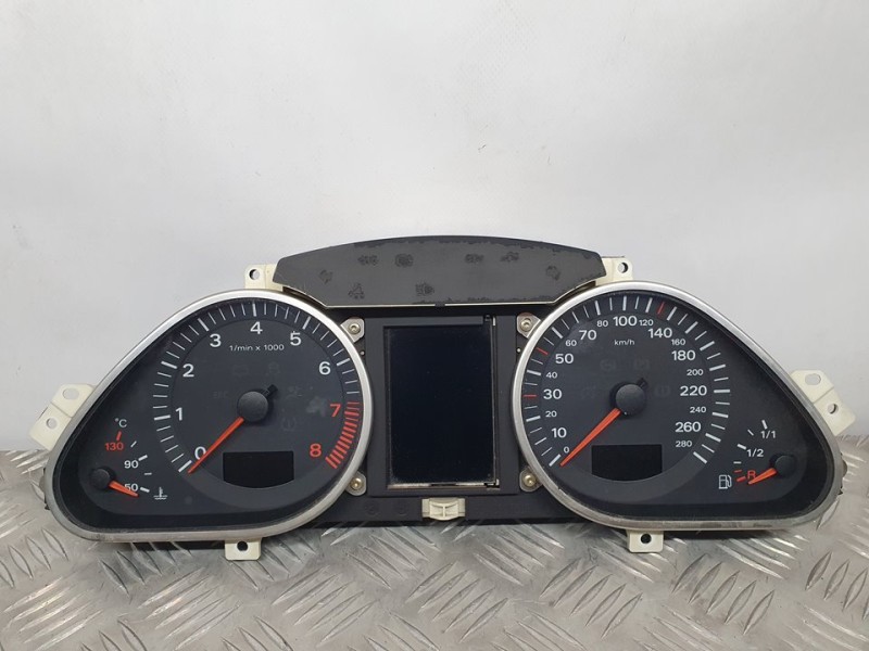 Recambio de cuadro instrumentos para audi a6 berlina (4f2) 3.2 fsi referencia OEM IAM 4F0910900A  