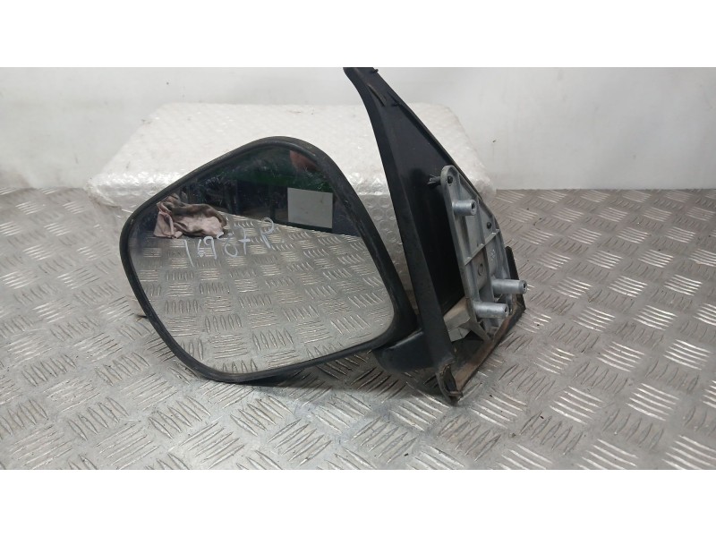 Recambio de retrovisor izquierdo para nissan vanette cargo autobús (hc 23) 2.3 d referencia OEM IAM 963028C800 ROZADO 