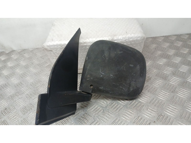 Recambio de retrovisor izquierdo para nissan vanette cargo autobús (hc 23) 2.3 d referencia OEM IAM 963028C800 ROZADO 