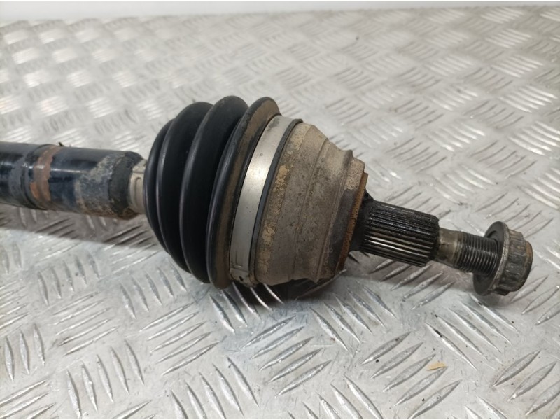 Recambio de transmision delantera derecha para volkswagen golf iv berlina (1j1) básico referencia OEM IAM 1J040727  