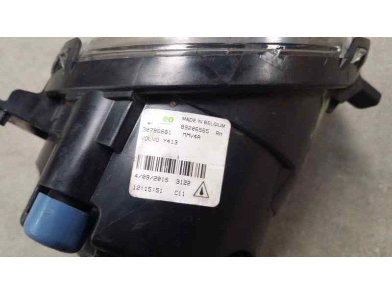 Recambio de faro antiniebla derecho para volvo c30 1.6 d referencia OEM IAM 30796681  