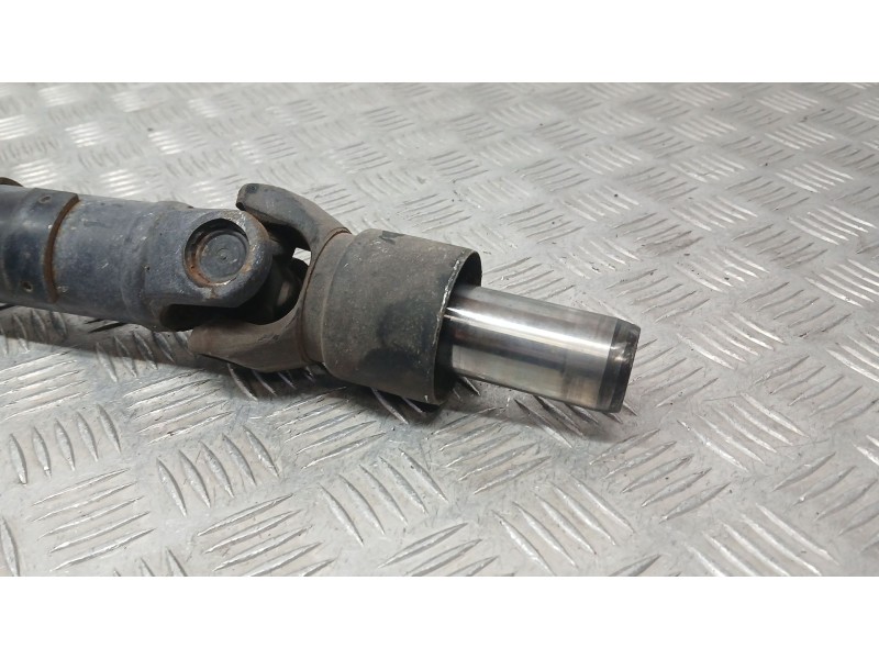 Recambio de transmision central para nissan vanette cargo autobús (hc 23) 2.3 d referencia OEM IAM 370007C003  