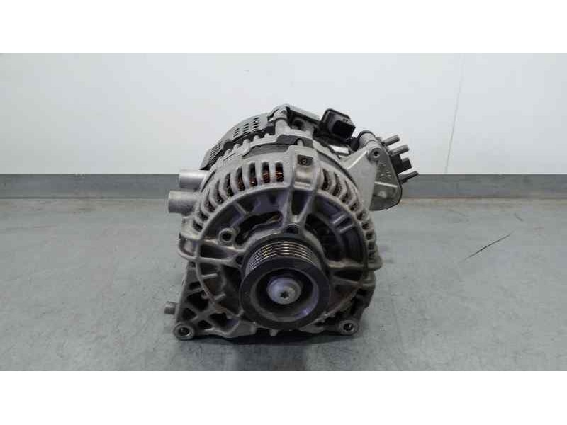 Recambio de alternador para ford puma titanium referencia OEM IAM L1TA11238BC 0127813039 BOSCH