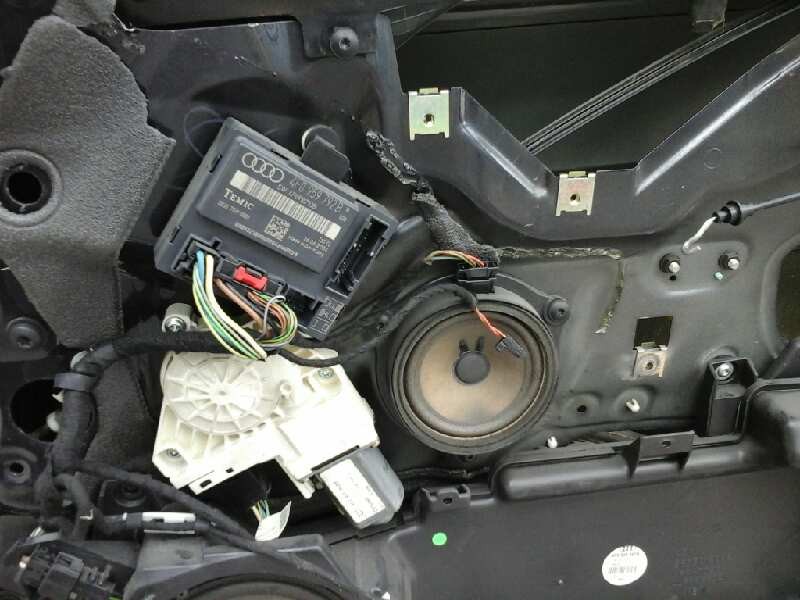 Recambio de elevalunas delantero derecho para audi a6 berlina (4f2) 3.2 fsi referencia OEM IAM   ELECTRICO , MONTADO EN PUERTA