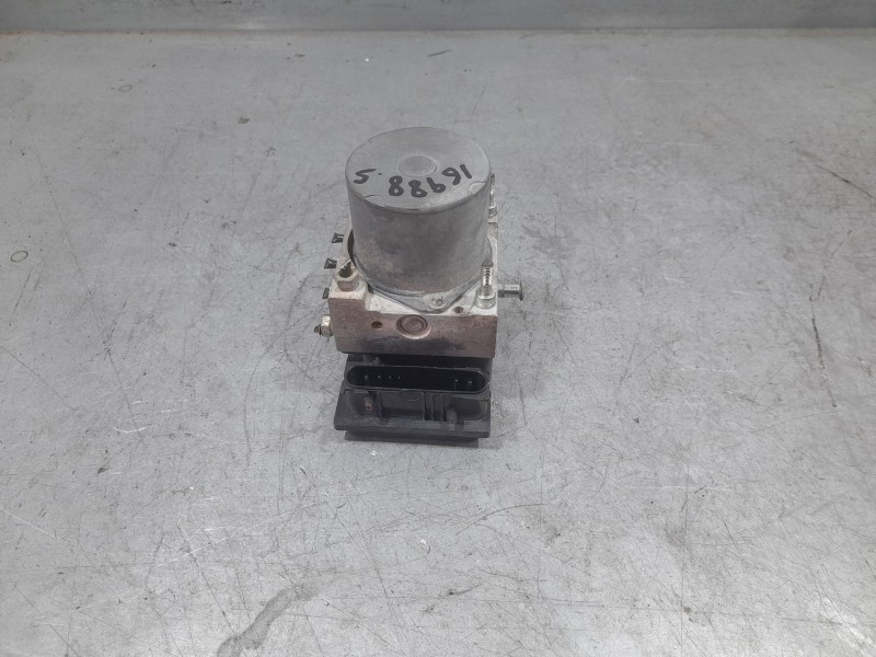 Recambio de abs para hyundai getz (tb) 1.1 referencia OEM IAM 589101C310  