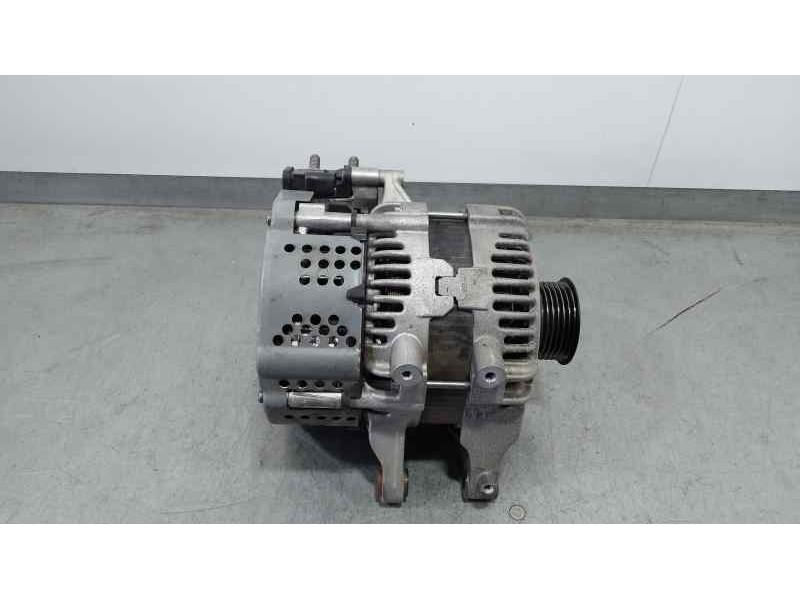 Recambio de alternador para ford puma titanium referencia OEM IAM L1TA11238BC 0127813039 BOSCH