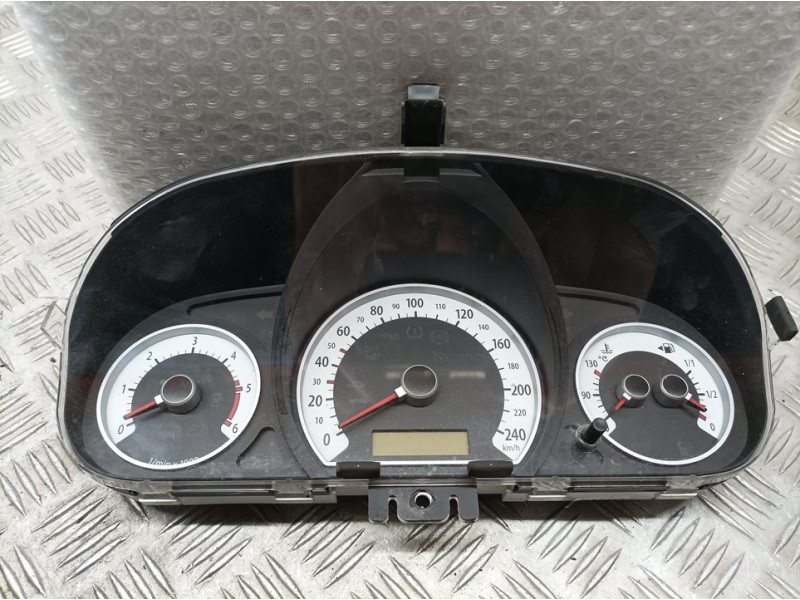 Recambio de cuadro instrumentos para kia cee´d active referencia OEM IAM   SIN REFERENCIA