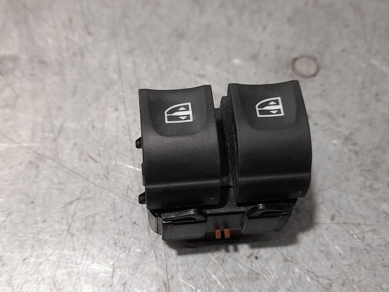 Recambio de mando elevalunas delantero izquierdo para renault clio iv dynamique referencia OEM IAM 254113300R 10023699 