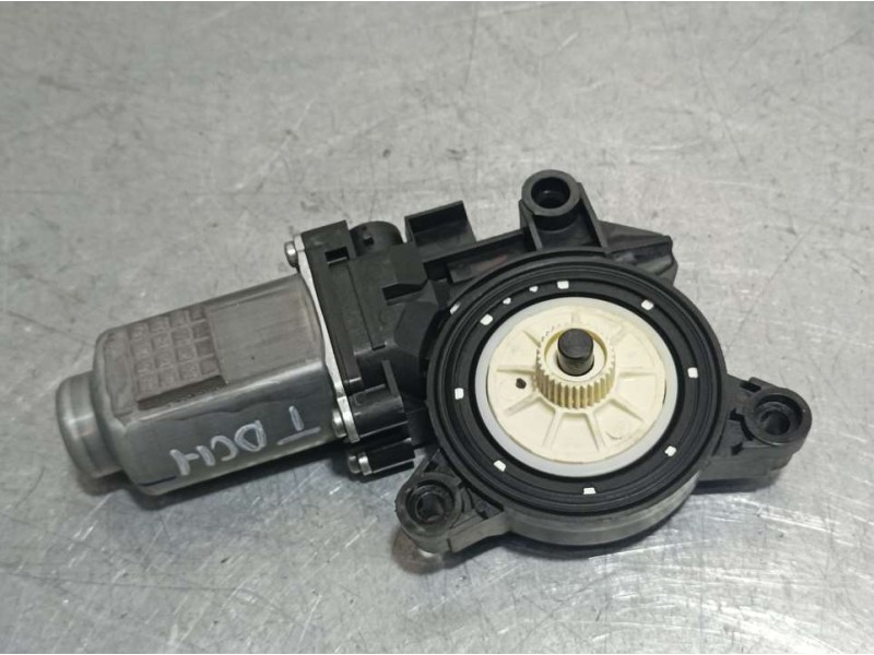 Recambio de motor elevalunas trasero derecho para hyundai ioniq hybrid referencia OEM IAM 83460G2000  