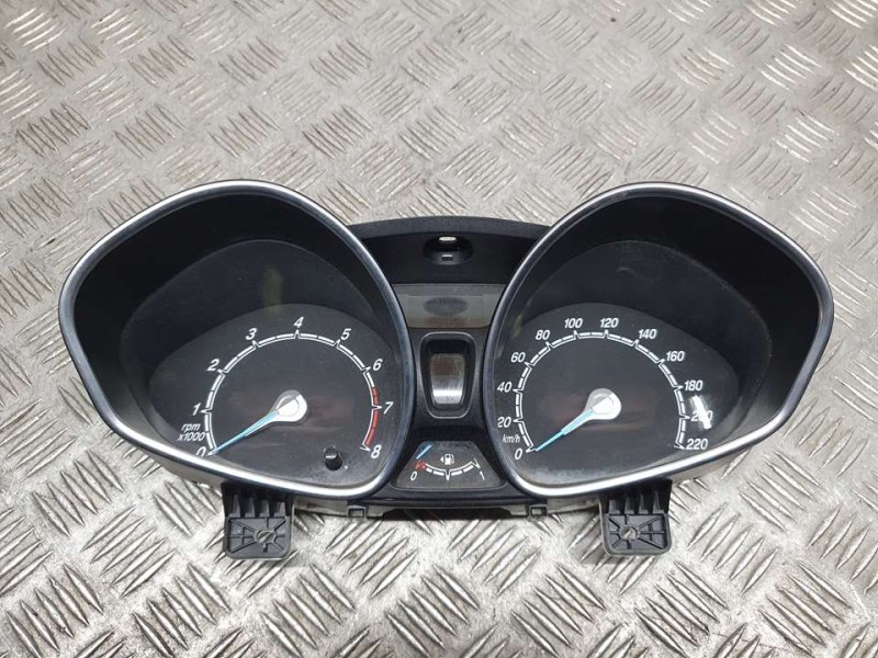 Recambio de cuadro instrumentos para ford fiesta (ccn) trend referencia OEM IAM C1BT10849EAJ AEHG6862 