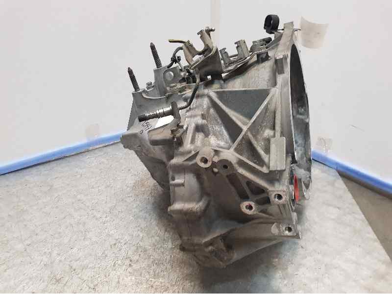 Recambio de caja cambios para mitsubishi asx (ga0w) challenge 2wd referencia OEM IAM F6MBA1UQZ 2500A416 6VELOCIDADES