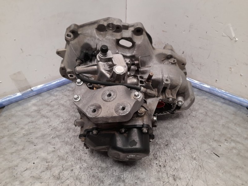 Recambio de caja cambios para opel corsa d cosmo referencia OEM IAM 55565141  5VELOCIDADES