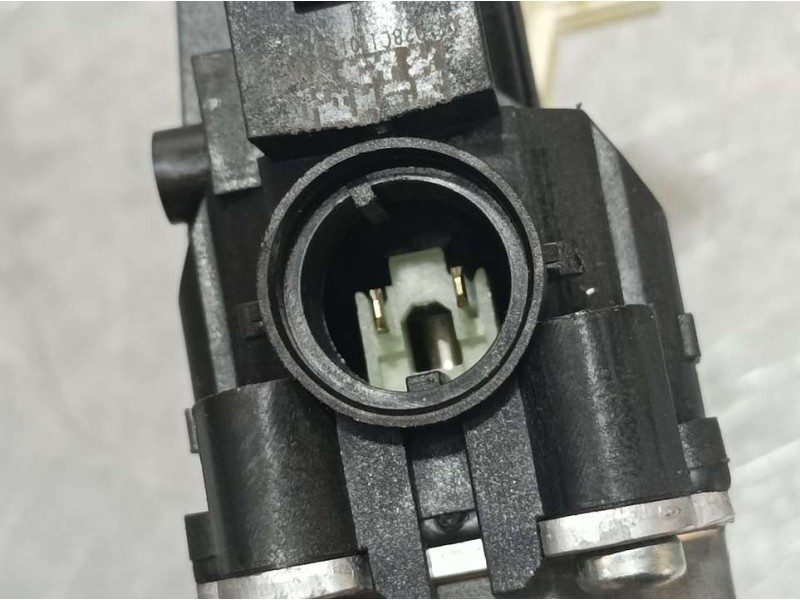 Recambio de motor elevalunas trasero derecho para hyundai ioniq hybrid referencia OEM IAM 83460G2000  