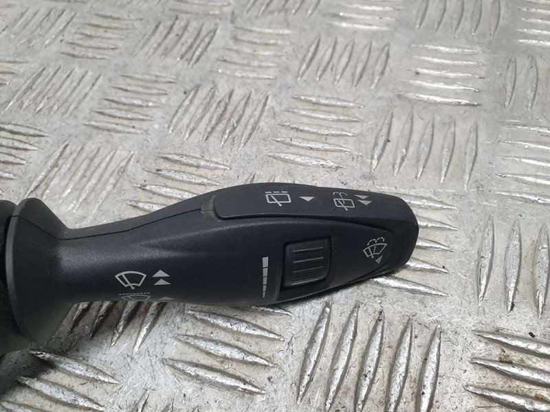 Recambio de mando limpia para ford fiesta (ccn) trend referencia OEM IAM 8A6T17A553AC  