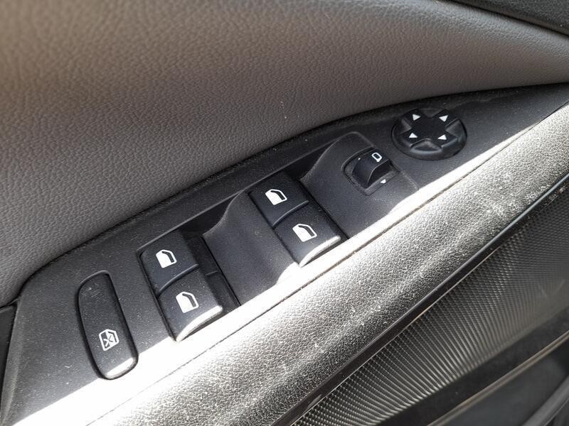 Recambio de mando elevalunas delantero izquierdo para opel crossland x / crossland (p17, p2qo) 1.2 (75) referencia OEM IAM 96788