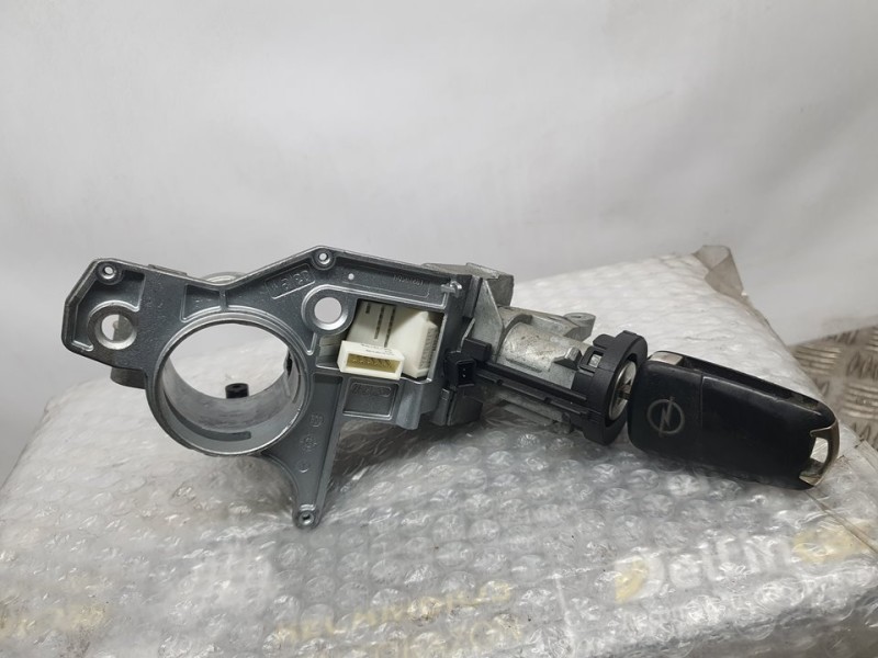 Recambio de conmutador de arranque para opel astra h ber. cosmo referencia OEM IAM N0501882  