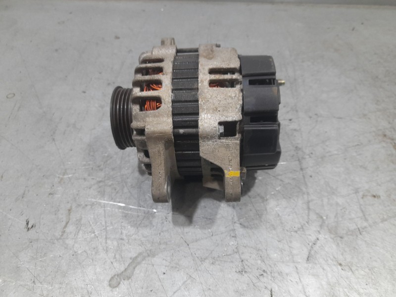 Recambio de alternador para hyundai getz (tb) 1.1 referencia OEM IAM 3730002550 VALEO TA000A55601