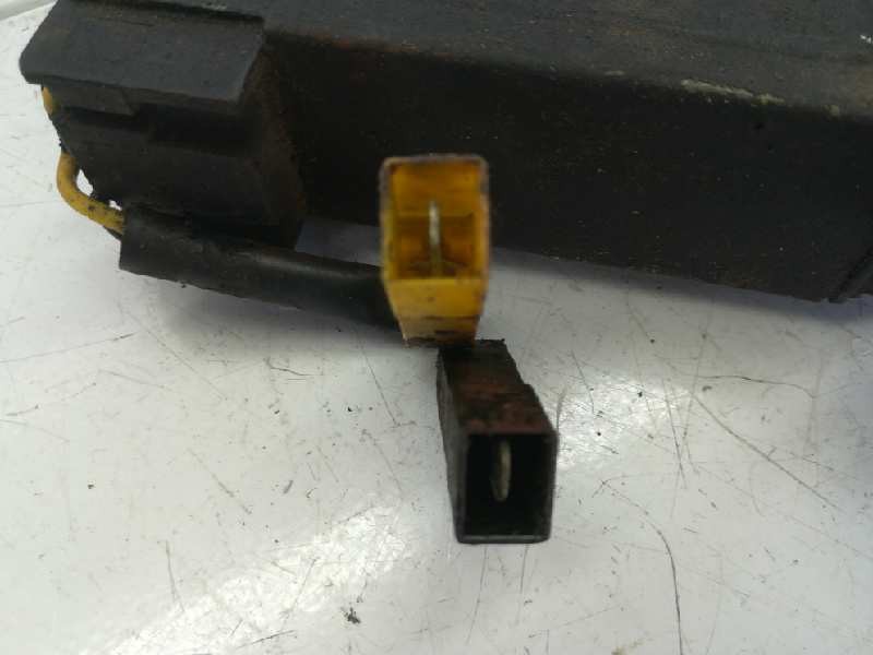 Recambio de elevalunas delantero derecho para citroën bx berlina referencia OEM IAM  2 PINS ELECTRICO