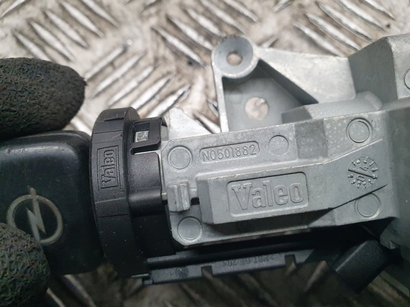 Recambio de conmutador de arranque para opel astra h ber. cosmo referencia OEM IAM N0501882  