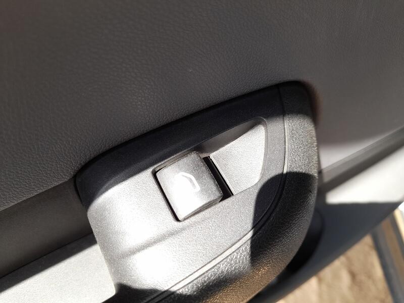 Recambio de mando elevalunas trasero izquierdo para opel crossland x / crossland (p17, p2qo) 1.2 (75) referencia OEM IAM 9676229