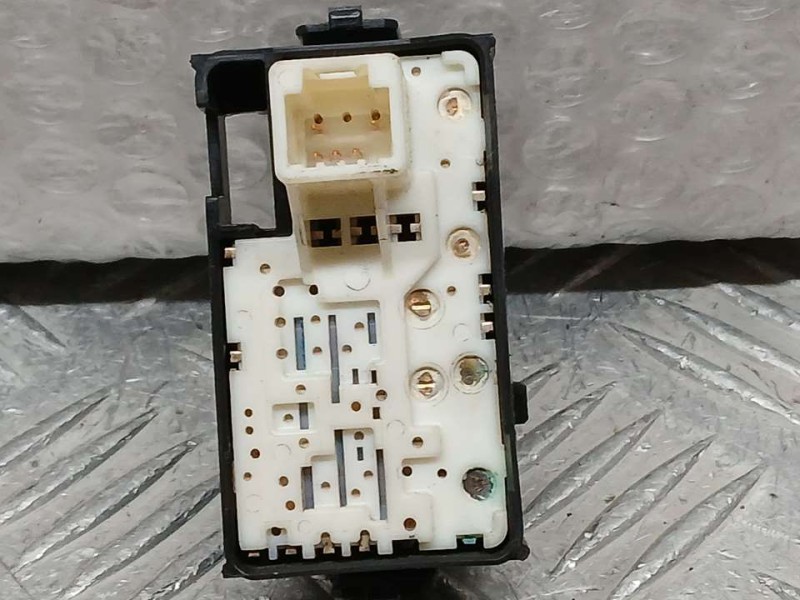 Recambio de mando elevalunas delantero derecho para toyota land cruiser (j15) vx referencia OEM IAM 8481030220 192801 