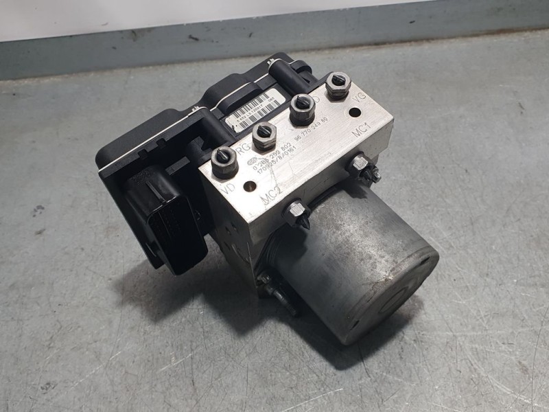 Recambio de abs para citroën c4 lim. live referencia OEM IAM 9677024980 0265252802 BOSCH