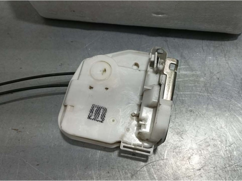 Recambio de cerradura puerta trasera derecha para mitsubishi asx (ga0w) challenge 2wd referencia OEM IAM 13627A  ELECTRICA