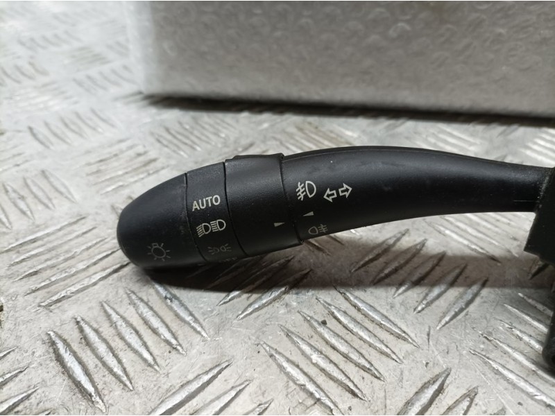 Recambio de mando luces para kia cee´d active referencia OEM IAM 934101H400  