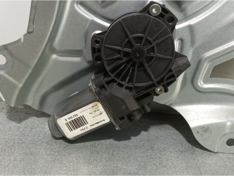 Recambio de elevalunas trasero derecho para hyundai ix35 classic 2wd referencia OEM IAM 834802Y010  ELECTRICO 2 PINS