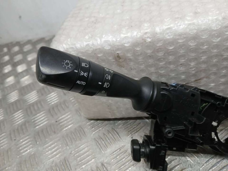 Recambio de mando luces para toyota land cruiser (j15) vx referencia OEM IAM 47200171437  