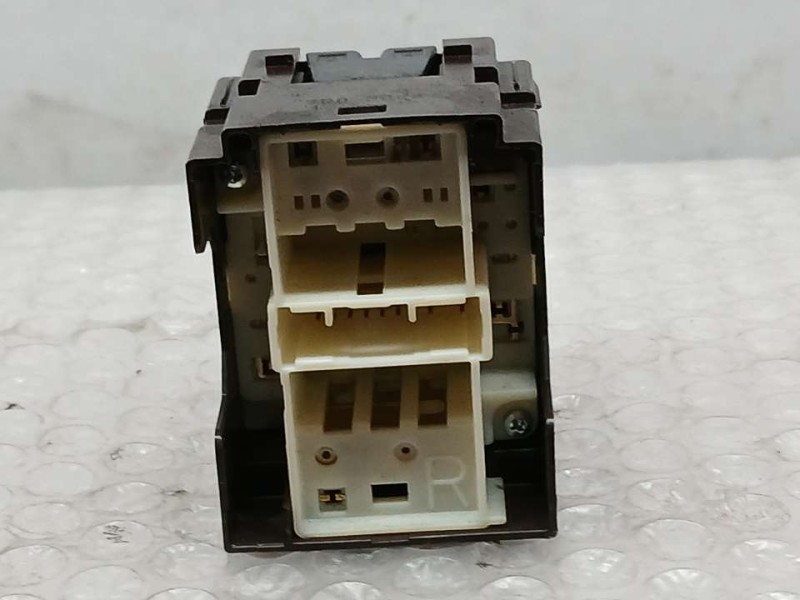 Recambio de mando retrovisor para toyota land cruiser (j15) vx referencia OEM IAM 183667  