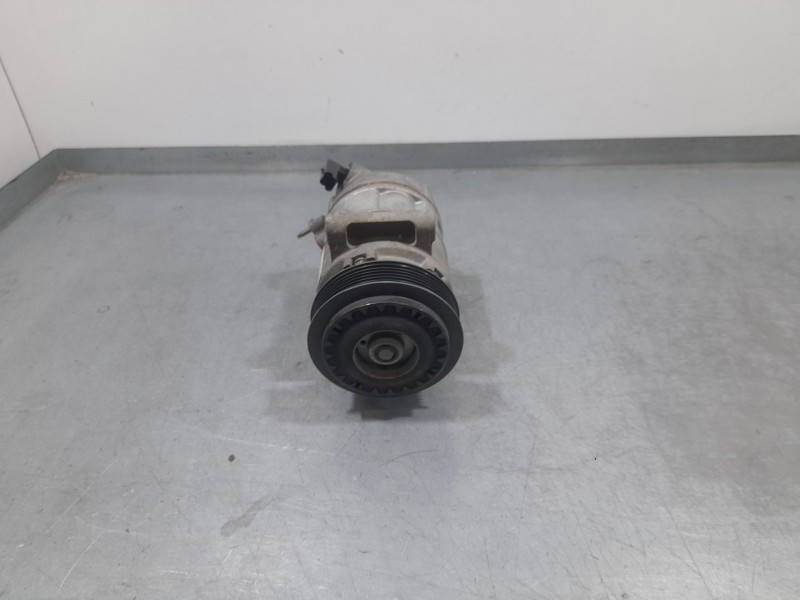 Recambio de compresor aire acondicionado para peugeot 308 ii (lb_, lp_, lw_, lh_, l3_) 1.6 hdi 100 referencia OEM IAM 9827528980