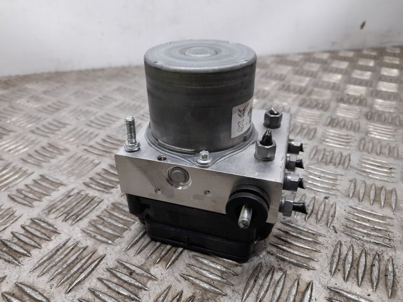 Recambio de abs para peugeot 308 gt referencia OEM IAM 9835100780  